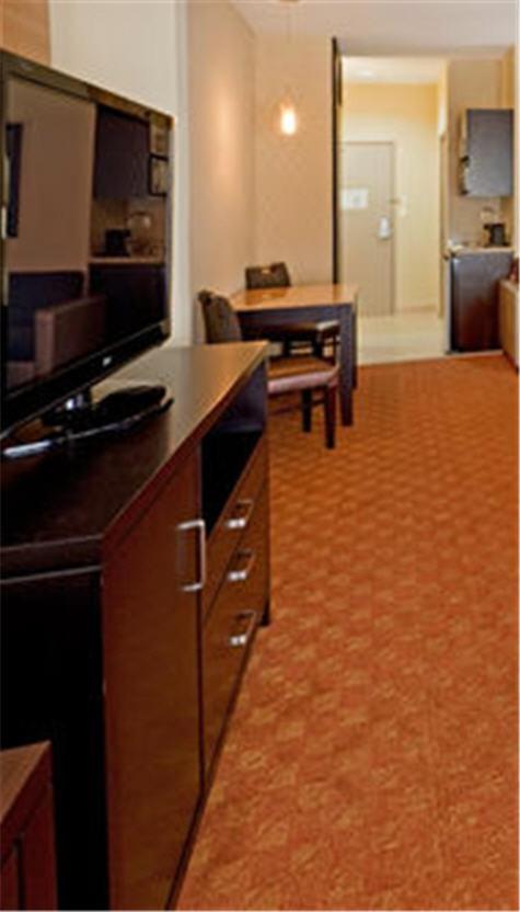 Holiday Inn Express & Suites Plano West - Frisco