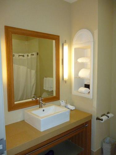 Holiday Inn Express & Suites Plano West - Frisco