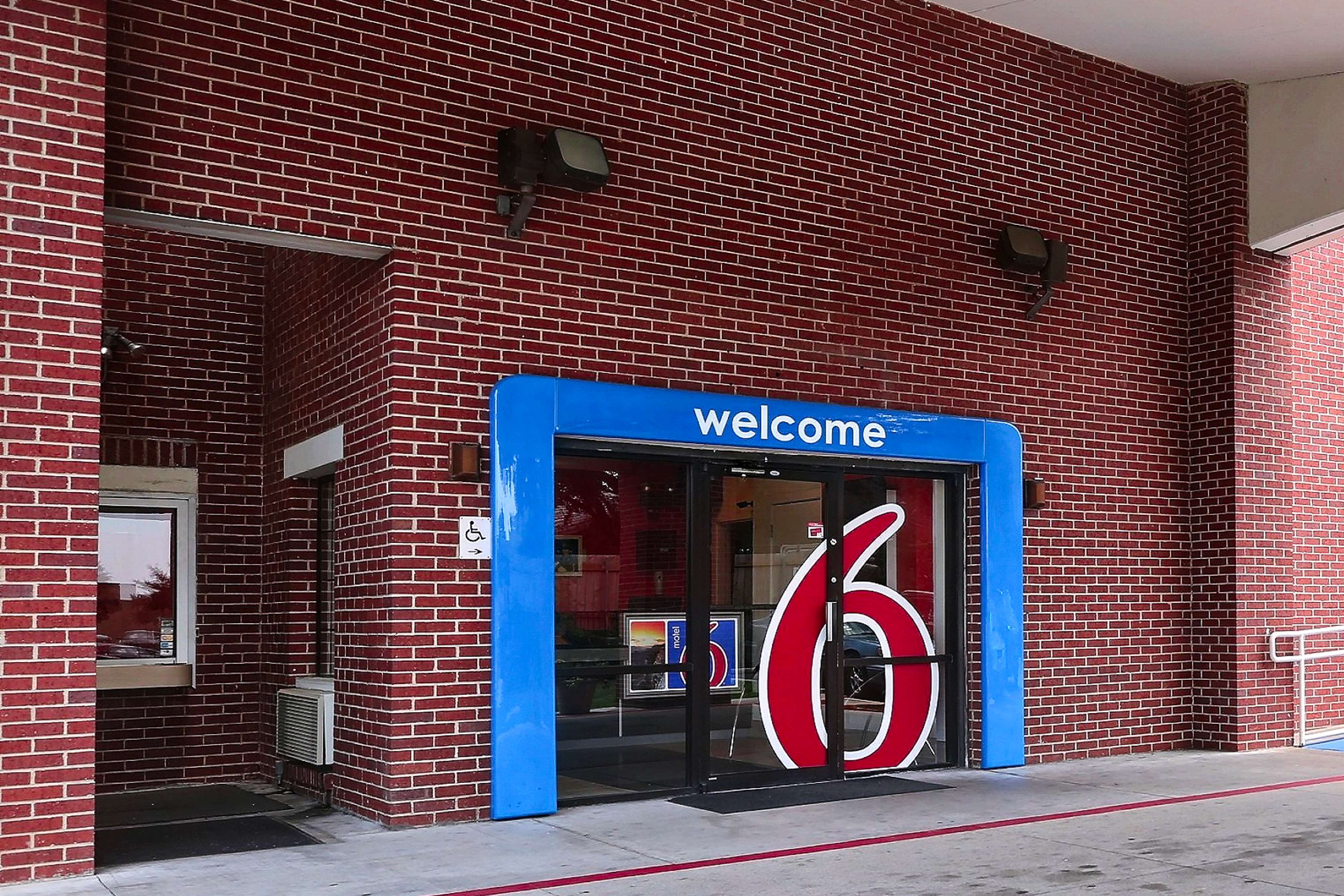 Motel 6 Dallas - Plano Northeast