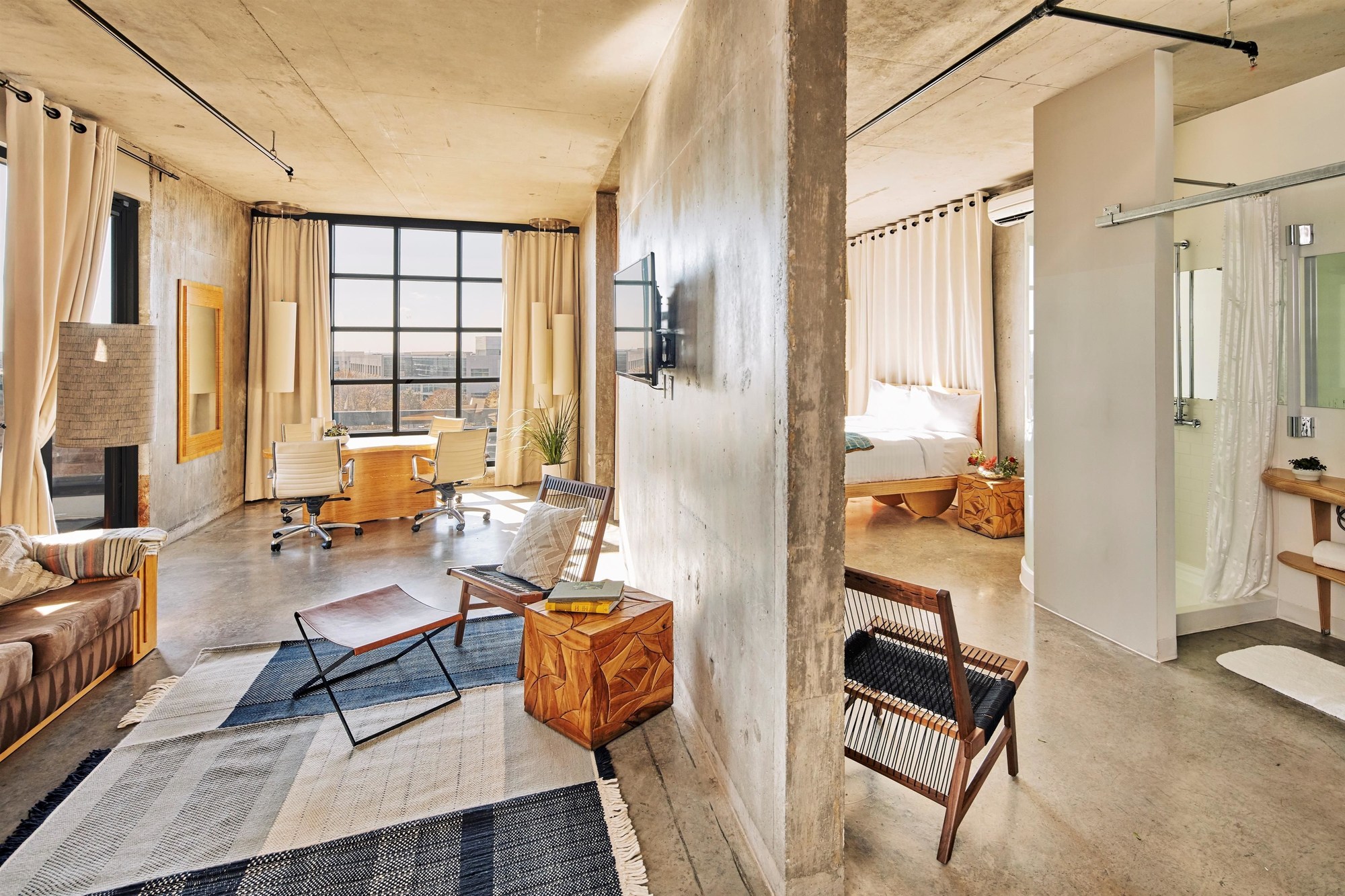 NYLO Dallas Plano Hotel, Tapestry Collection by Hilton