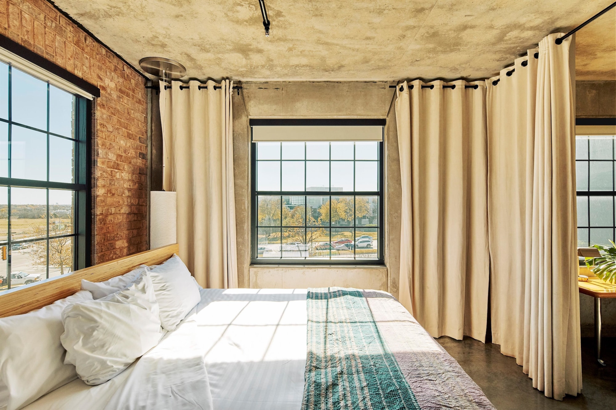 NYLO Dallas Plano Hotel, Tapestry Collection by Hilton