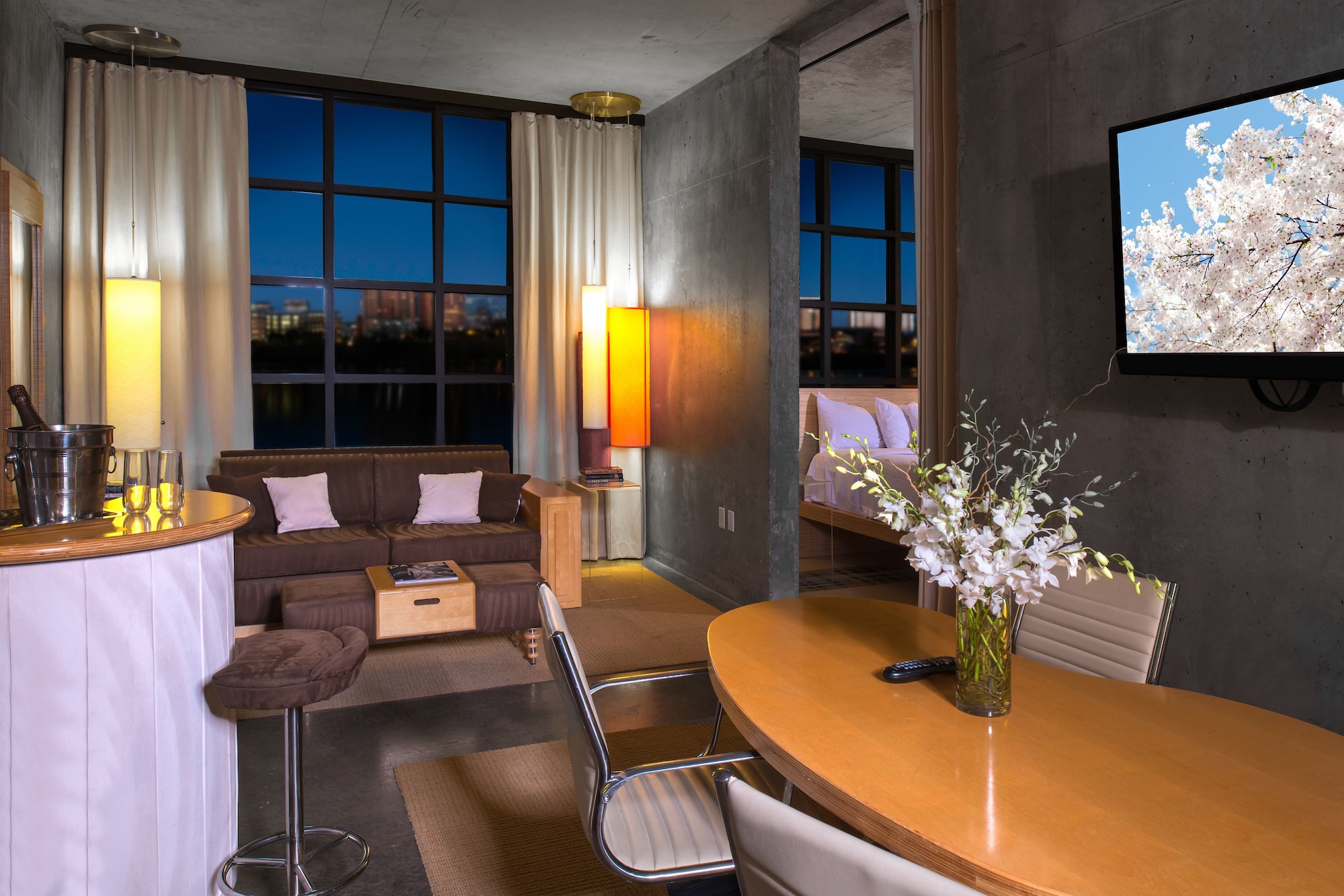 NYLO Dallas Plano Hotel, Tapestry Collection by Hilton