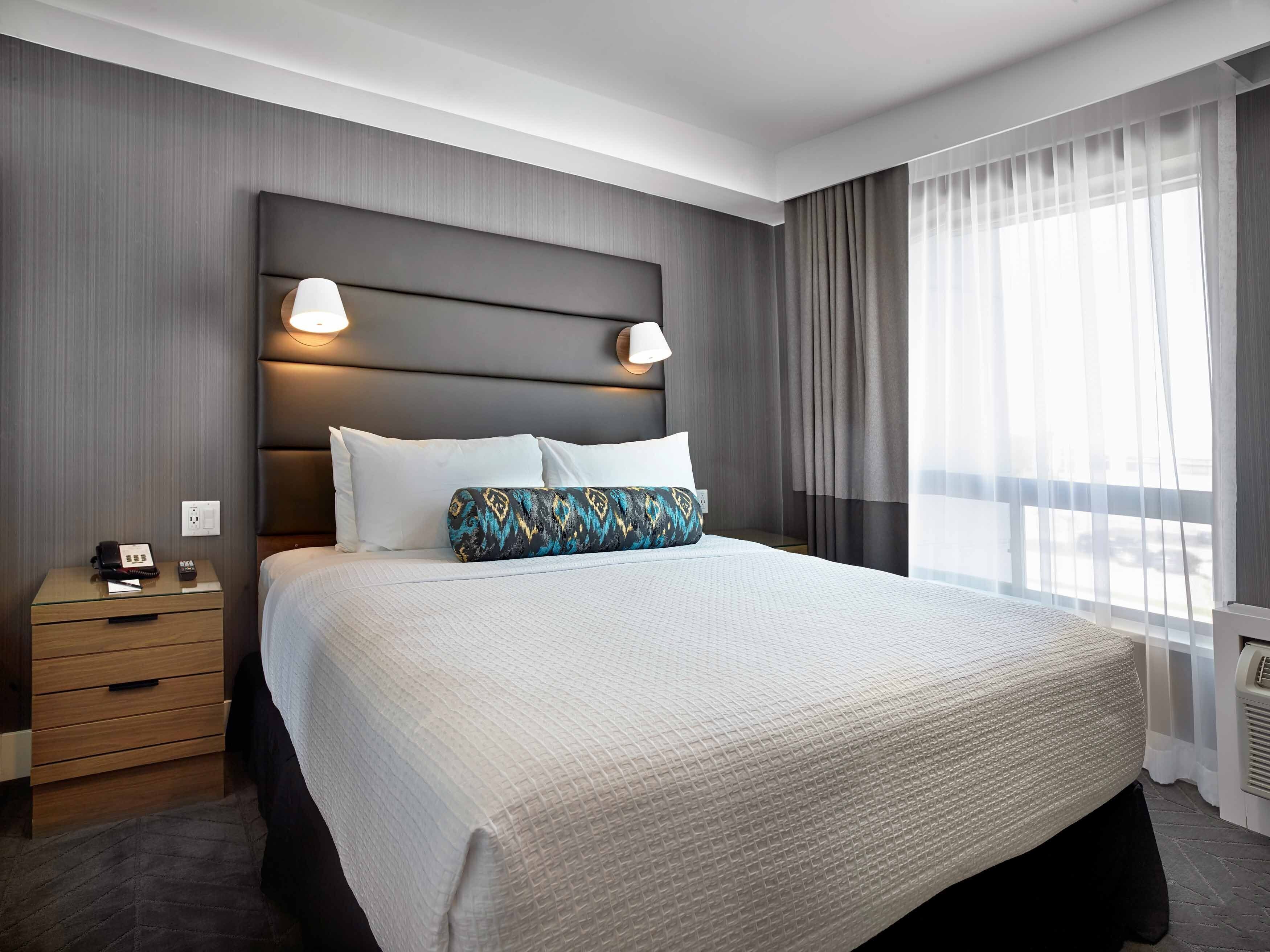 Sandman Signature Plano Frisco Texas Hotel