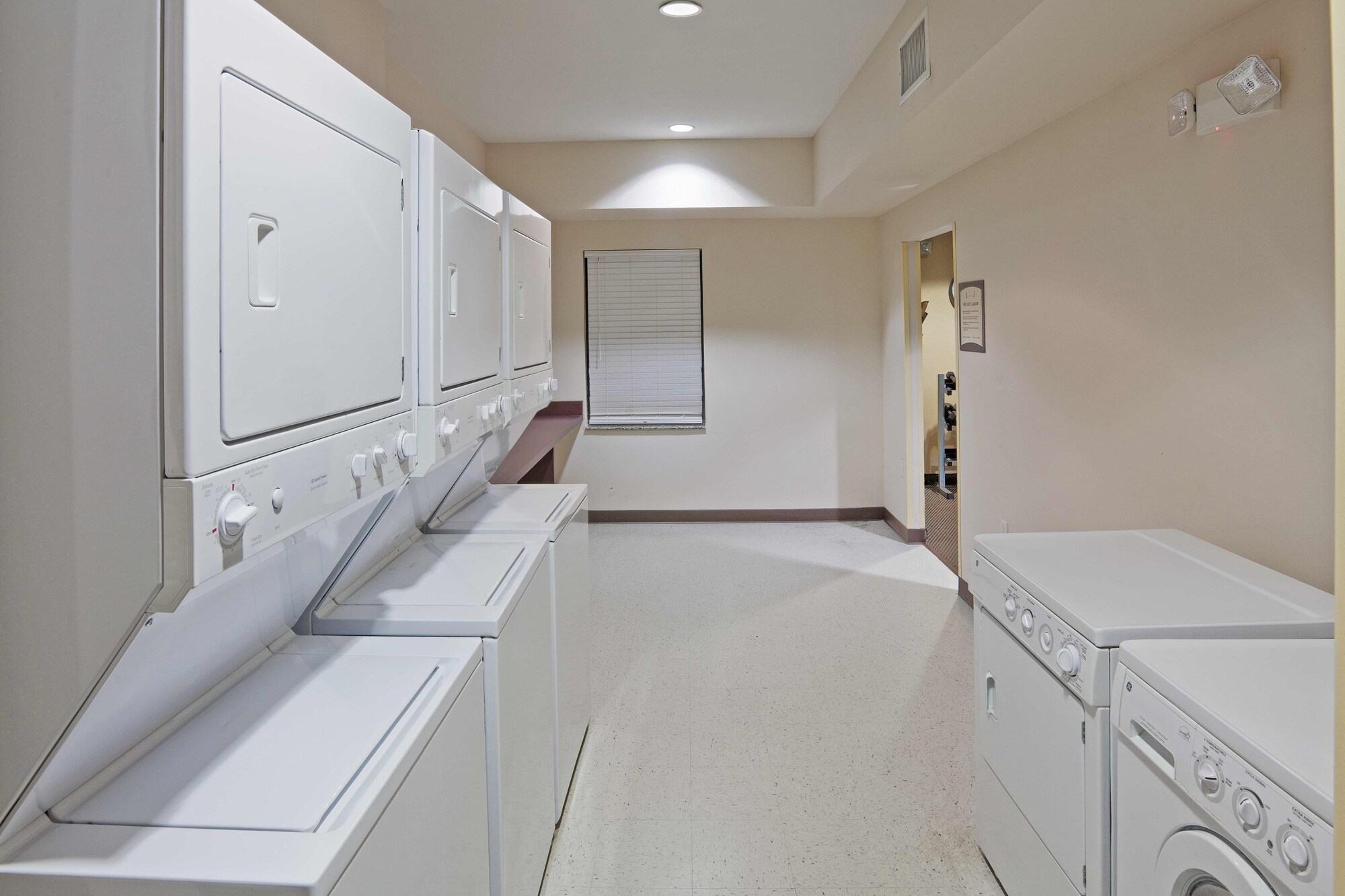 Staybridge Suites Plano - Richardson Area