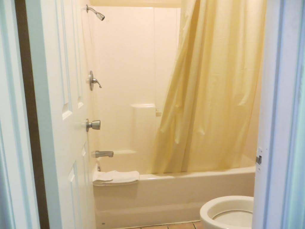 Pleasanton Executive Inn