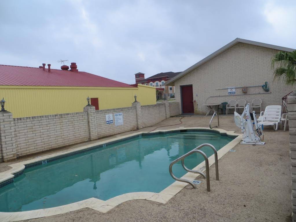 Pleasanton Executive Inn