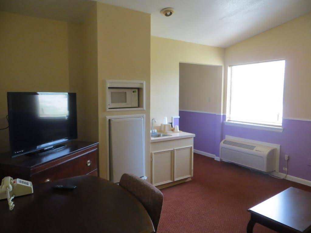Pleasanton Executive Inn