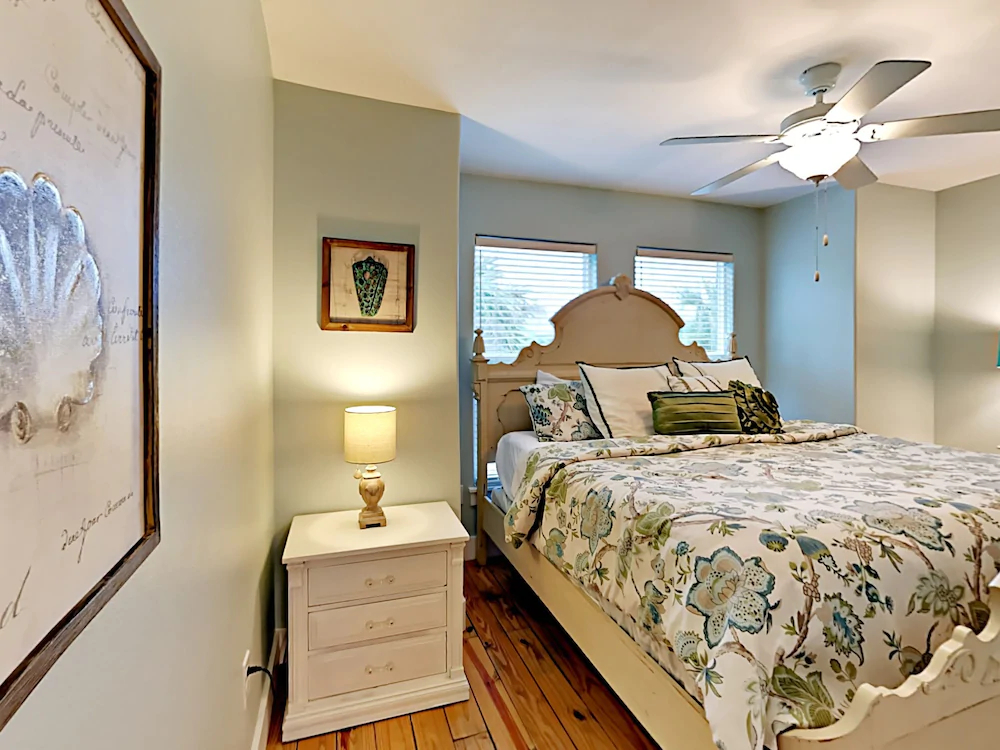 702 The Commons - Casa Du Miel Townhouse