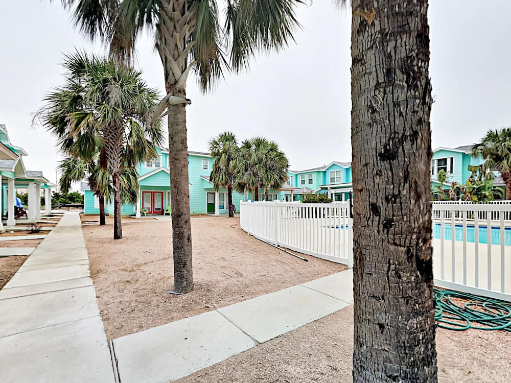 702 The Commons - Casa Du Miel Townhouse