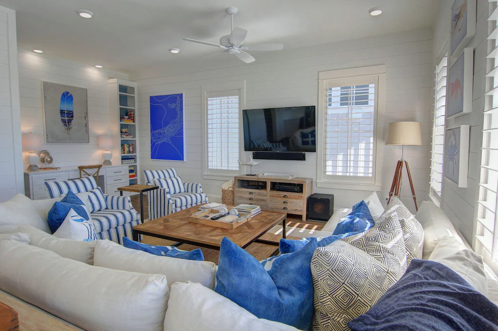 Cinnamon Shore