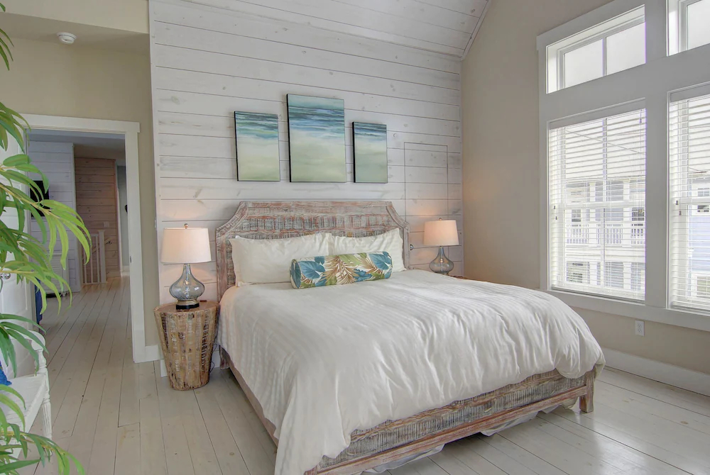 Cinnamon Shore