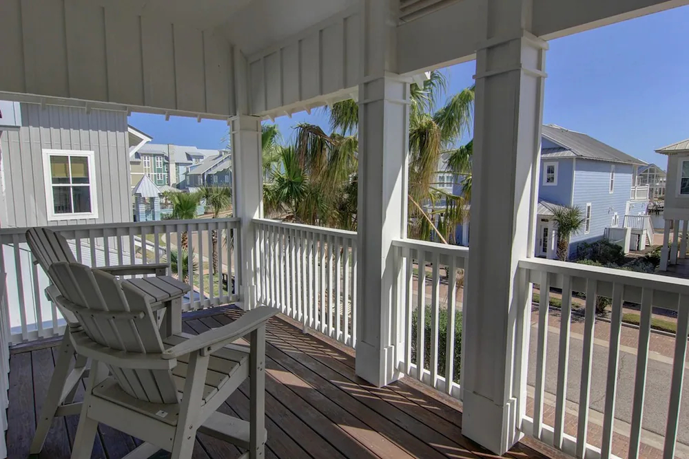 Cinnamon Shore