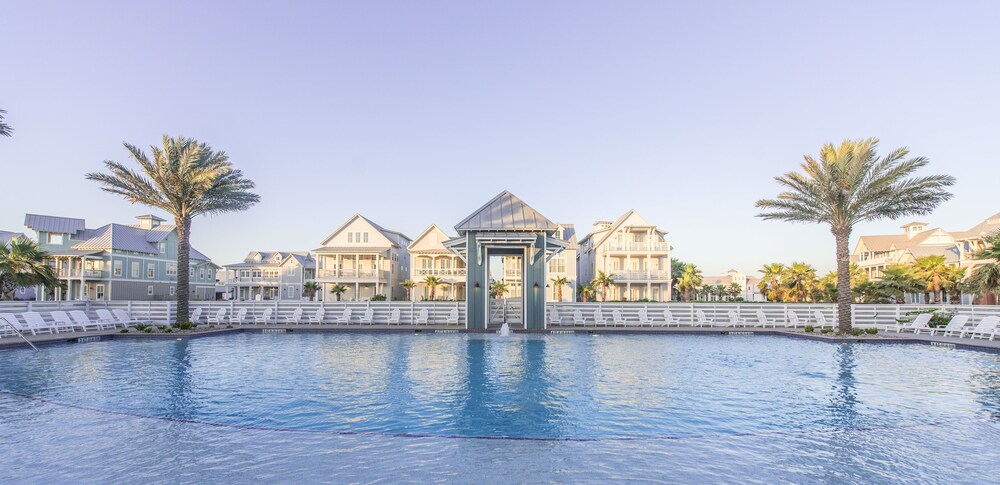 Cinnamon Shore