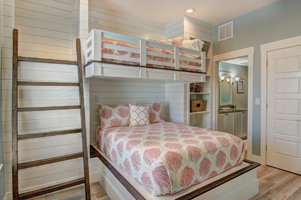 Cinnamon Shore