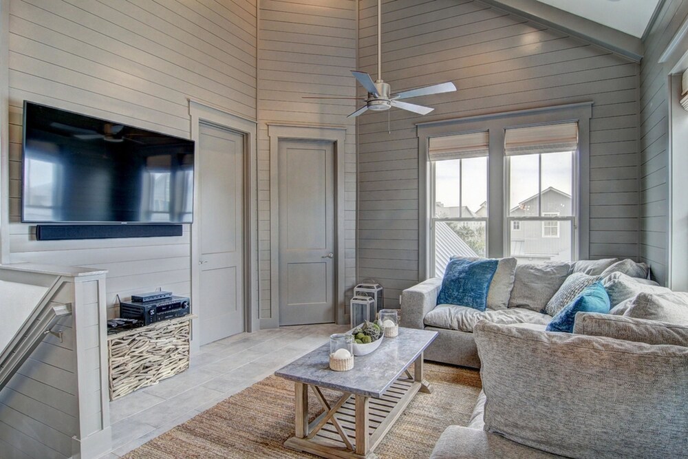 Cinnamon Shore
