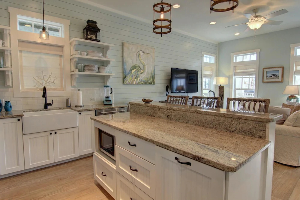 Cinnamon Shore
