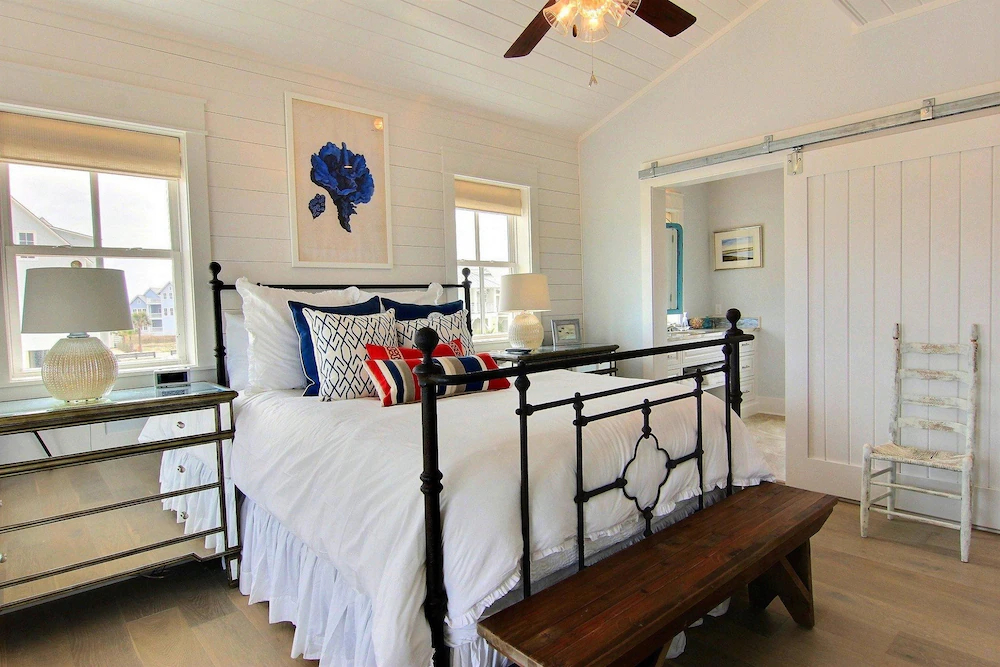 Cinnamon Shore