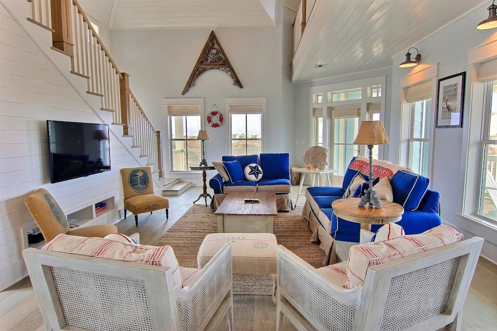 Cinnamon Shore