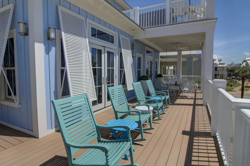 Cinnamon Shore