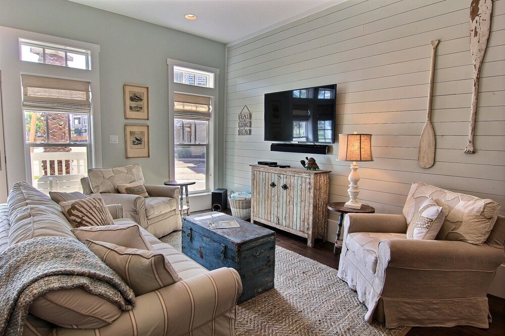 Cinnamon Shore