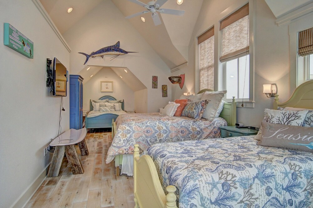 Cinnamon Shore