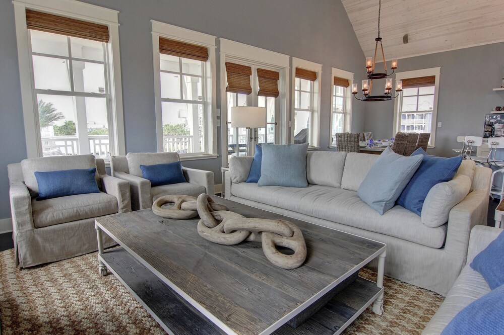 Cinnamon Shore