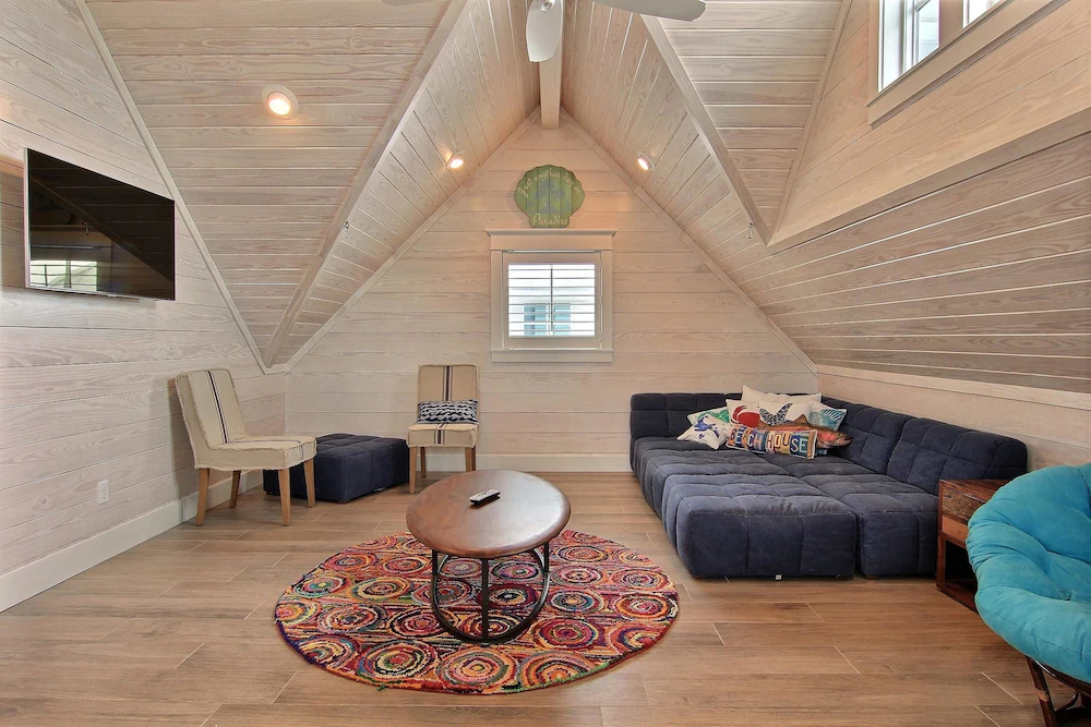 Cinnamon Shore