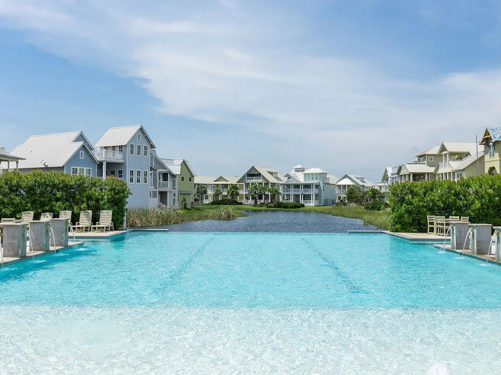 Cinnamon Shore