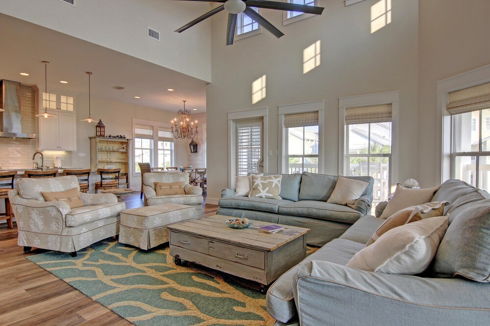Cinnamon Shore