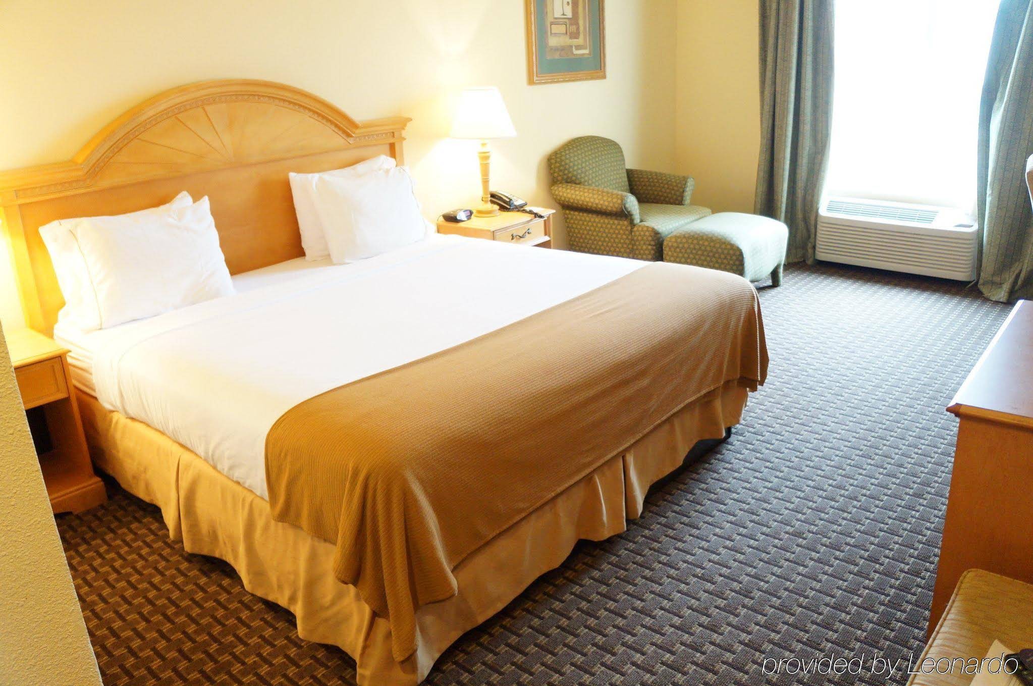Holiday Inn Express & Suites Port Aransas/Beach Area