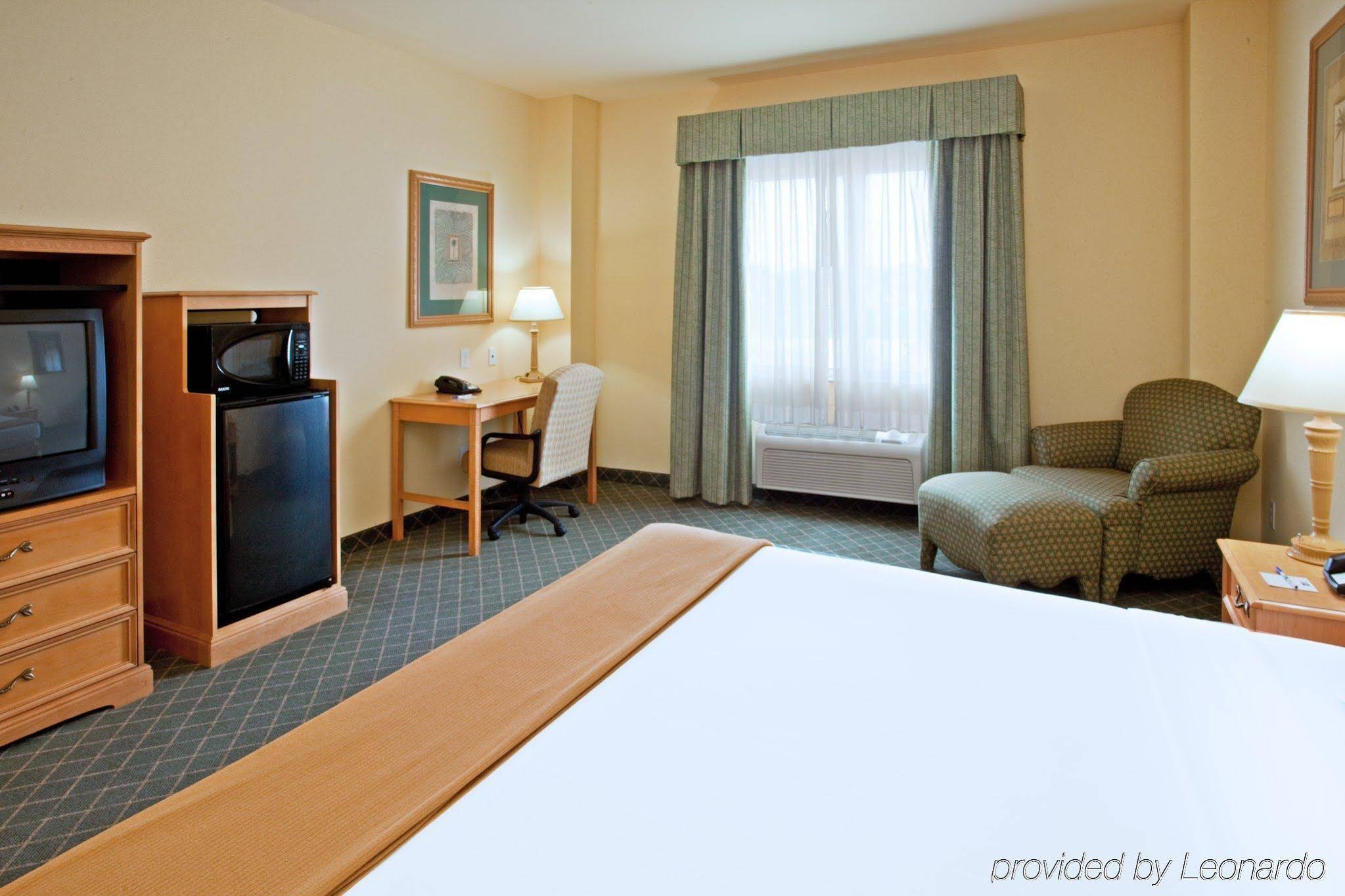 Holiday Inn Express & Suites Port Aransas/Beach Area