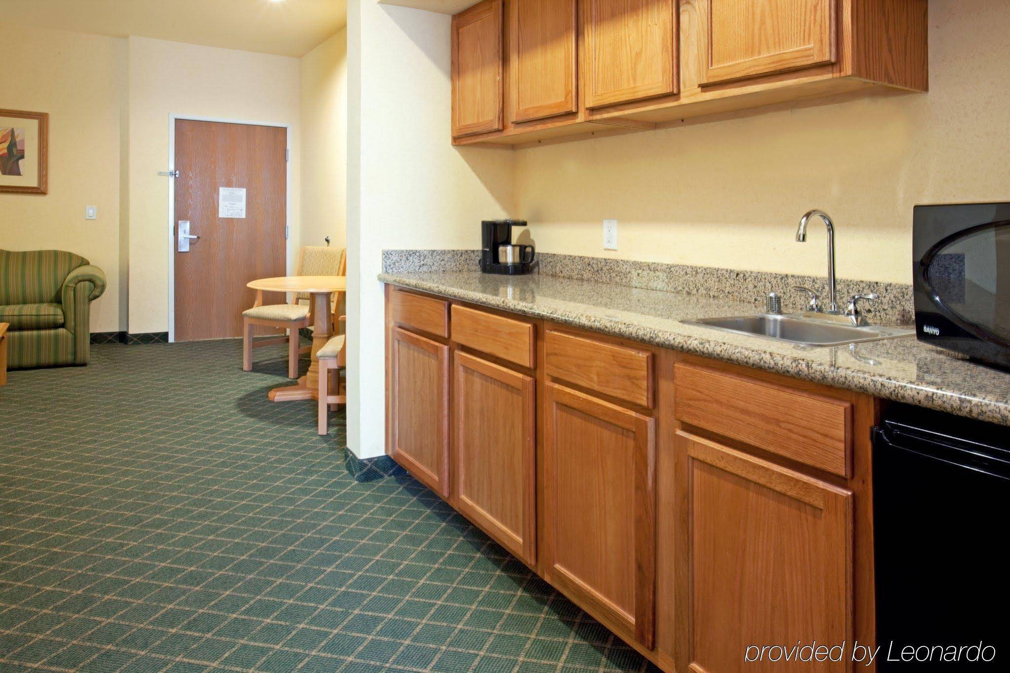Holiday Inn Express & Suites Port Aransas/Beach Area