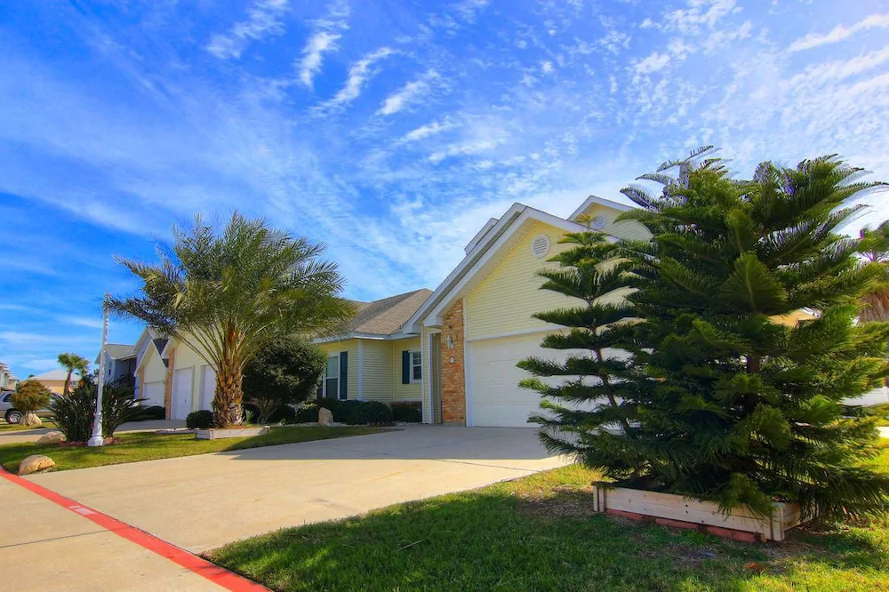 Lazy Pelican Townhome