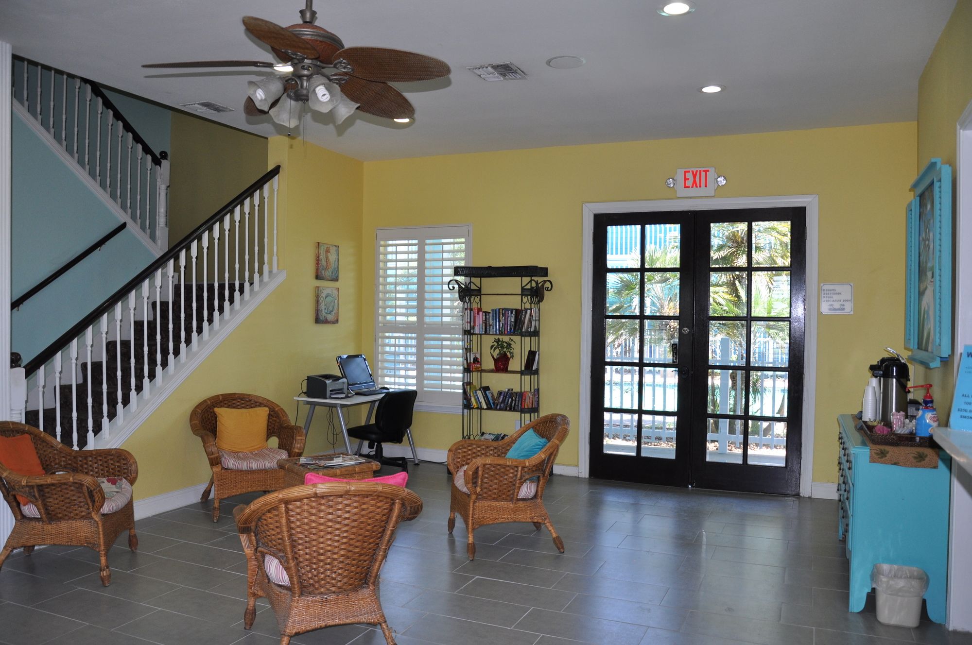 Plantation Suites and Conference Center