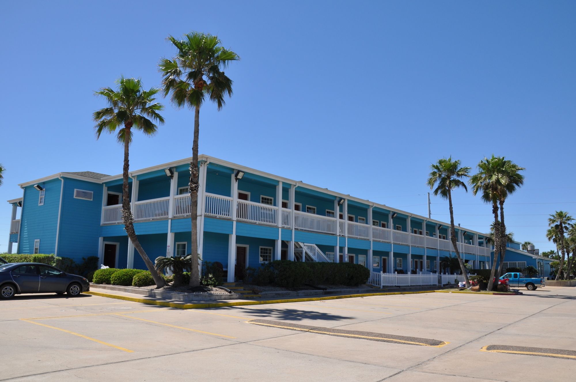 Plantation Suites and Conference Center