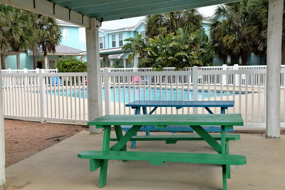 Reel Beachy @ The Commons