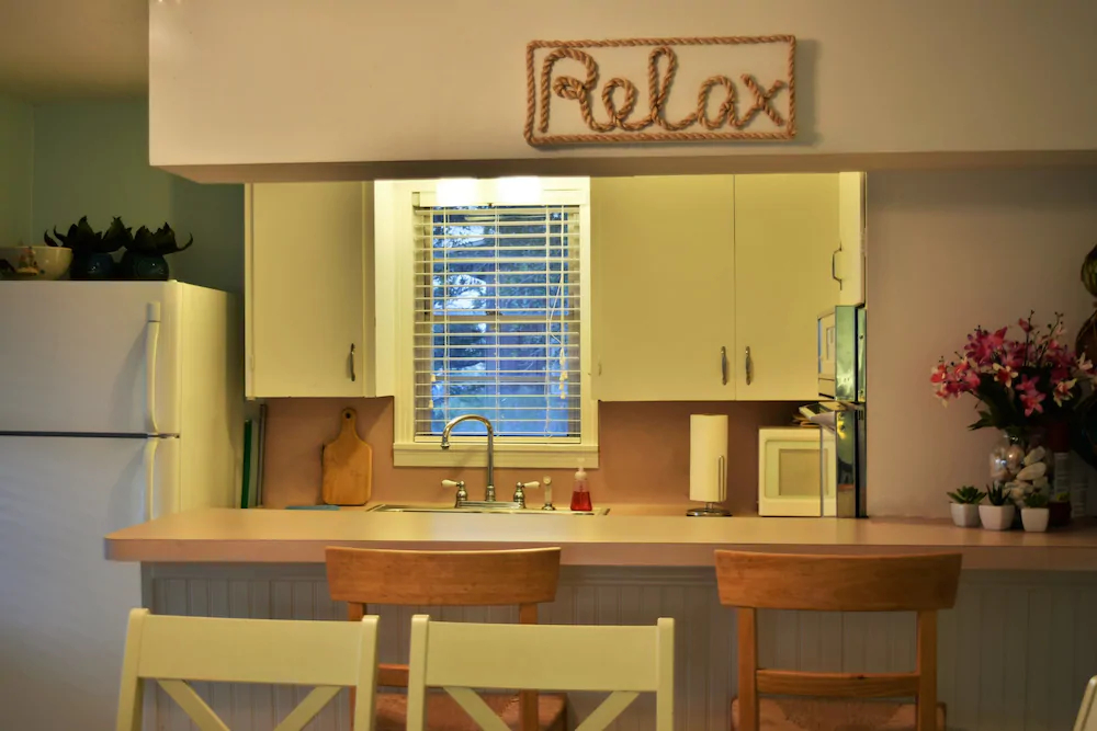 Renn House by RedAwning