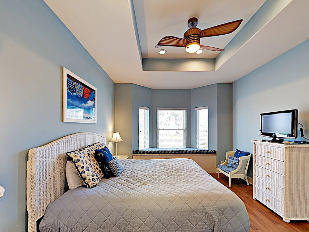 Spinnaker House
