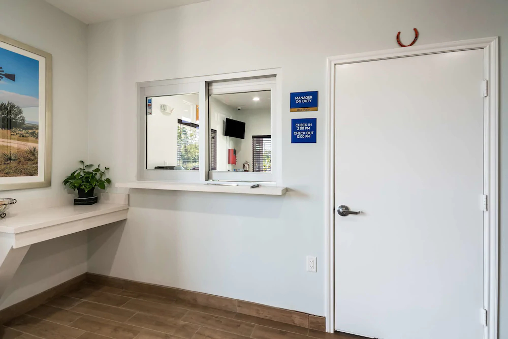 Americas Best Value Inn & Suites Porter North Houston
