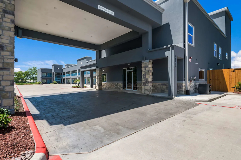 Americas Best Value Inn & Suites Porter North Houston