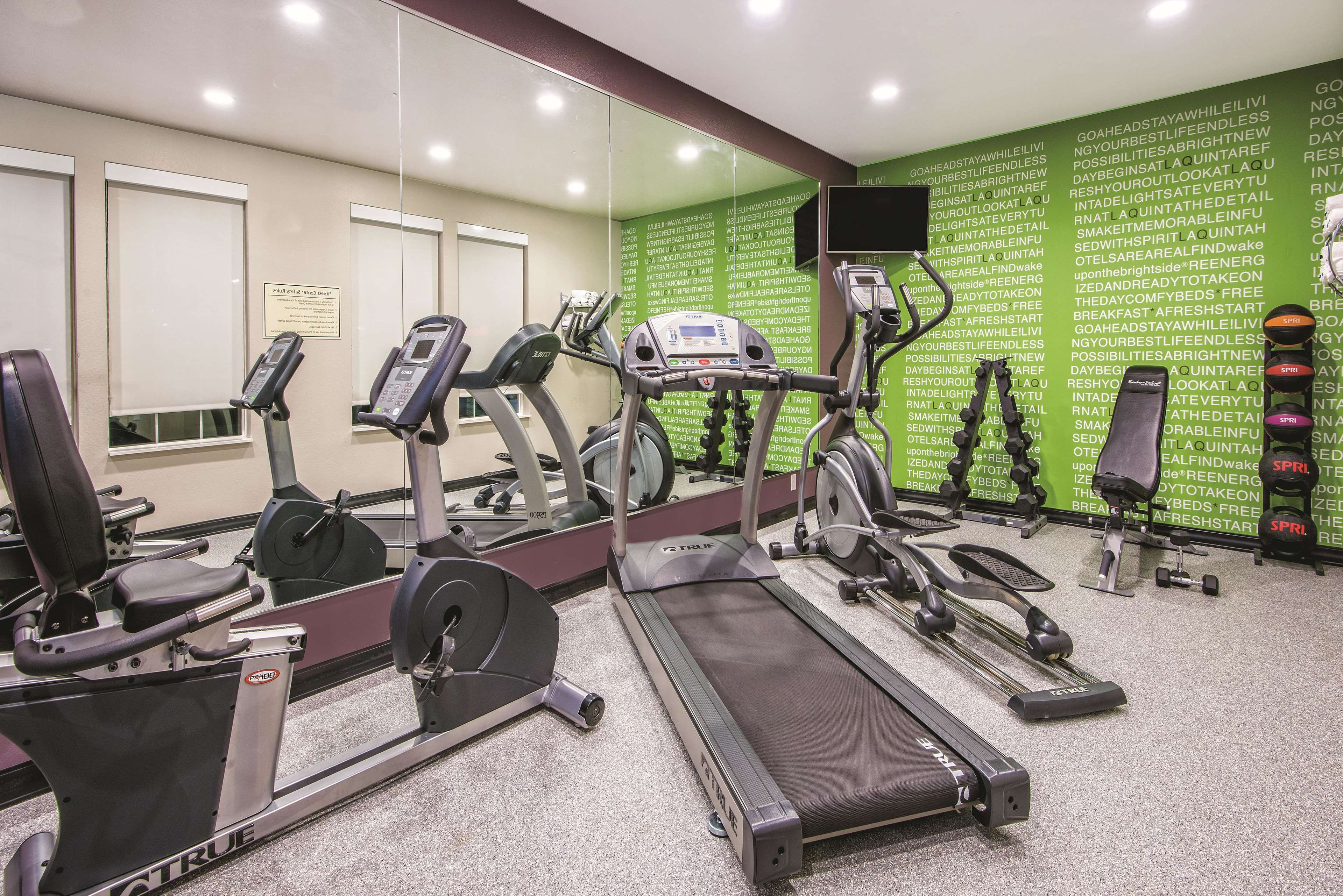 La Quinta Inn & Suites by Wyndham Corpus Christi - Portland