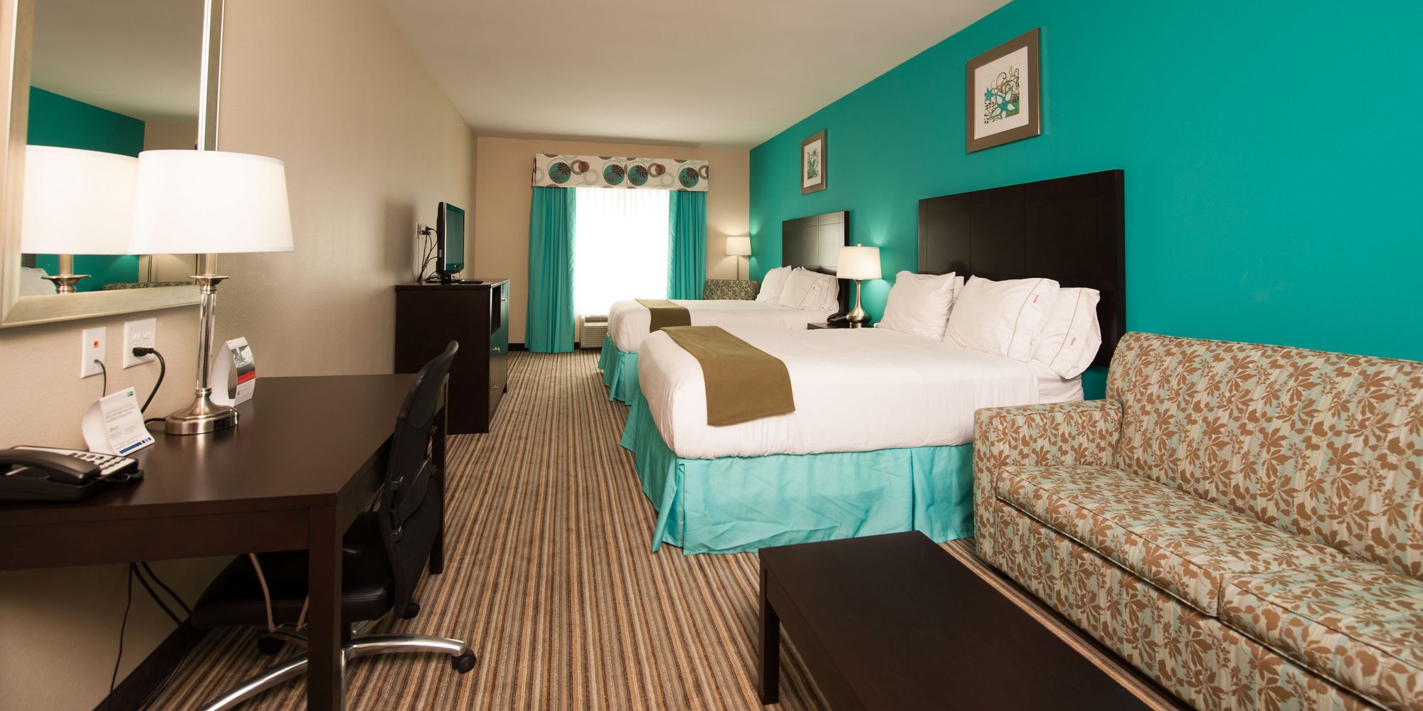 Holiday Inn Express Hotel & Suites Port Lavaca