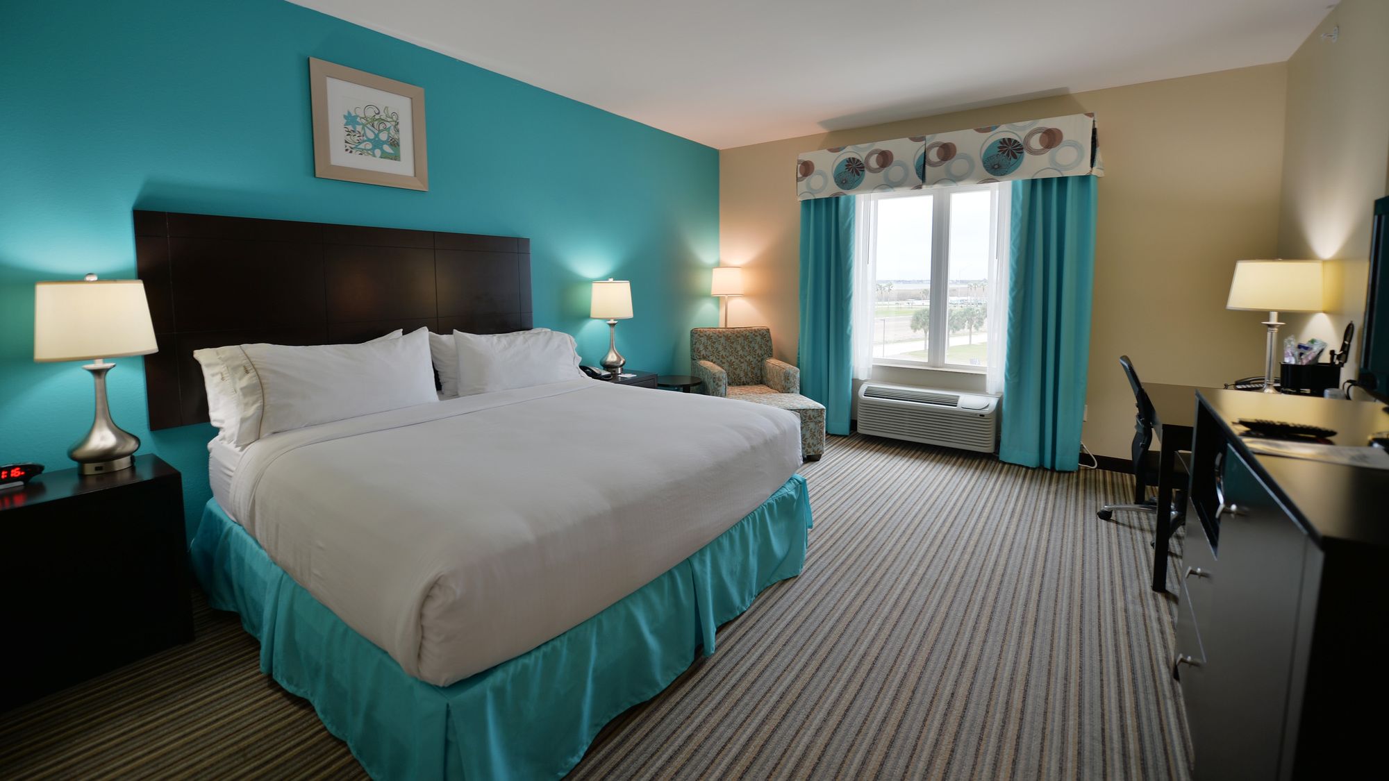 Holiday Inn Express Hotel & Suites Port Lavaca