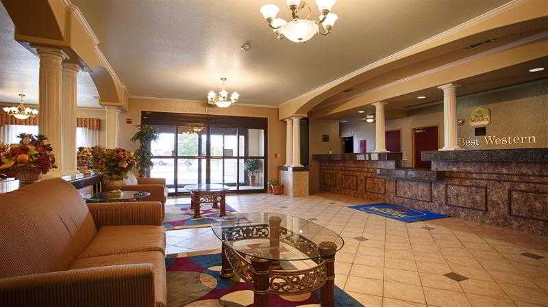 SureStay Plus Hotel by Best Western Quanah