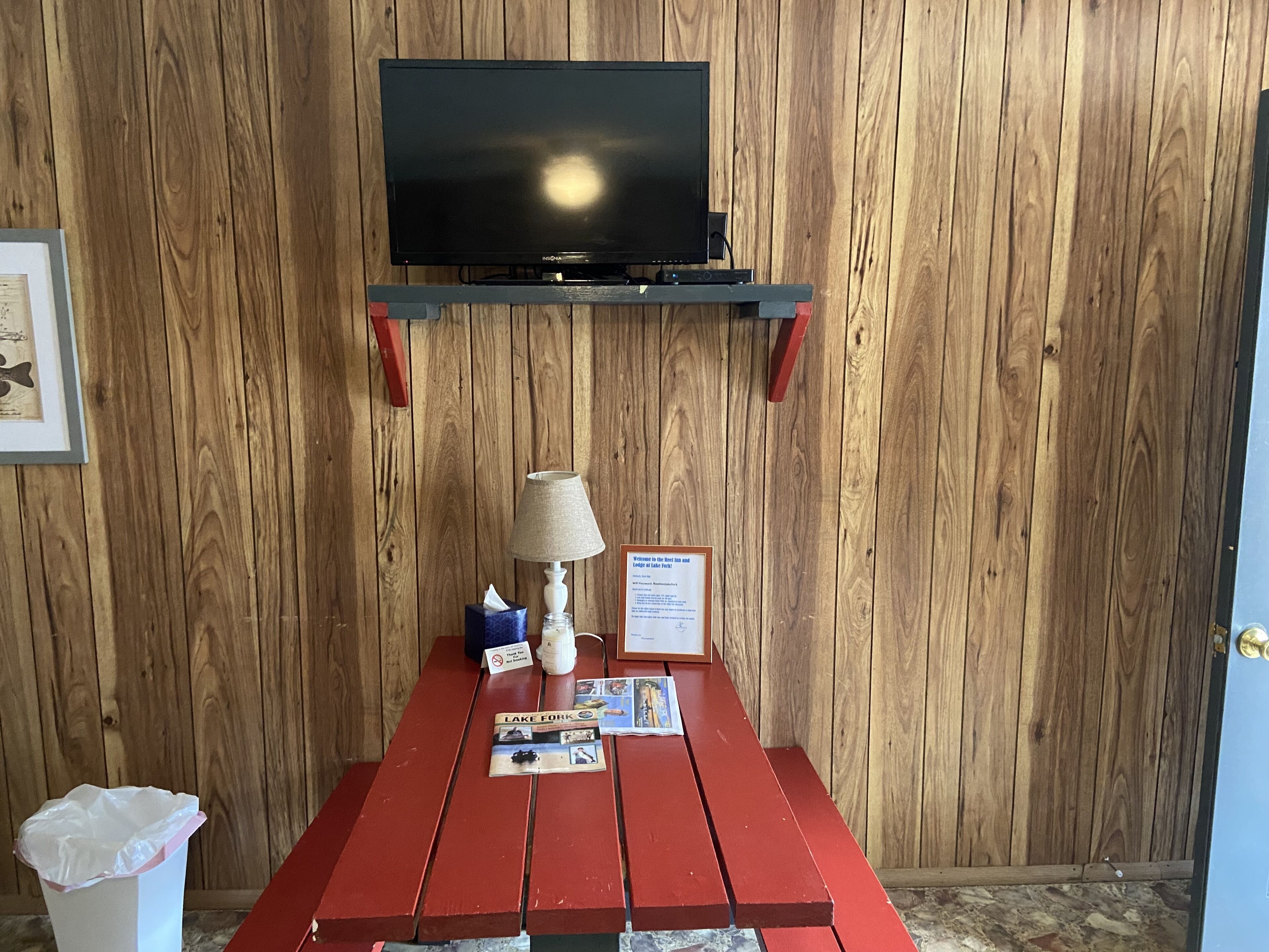 Reel Inn and Lodge