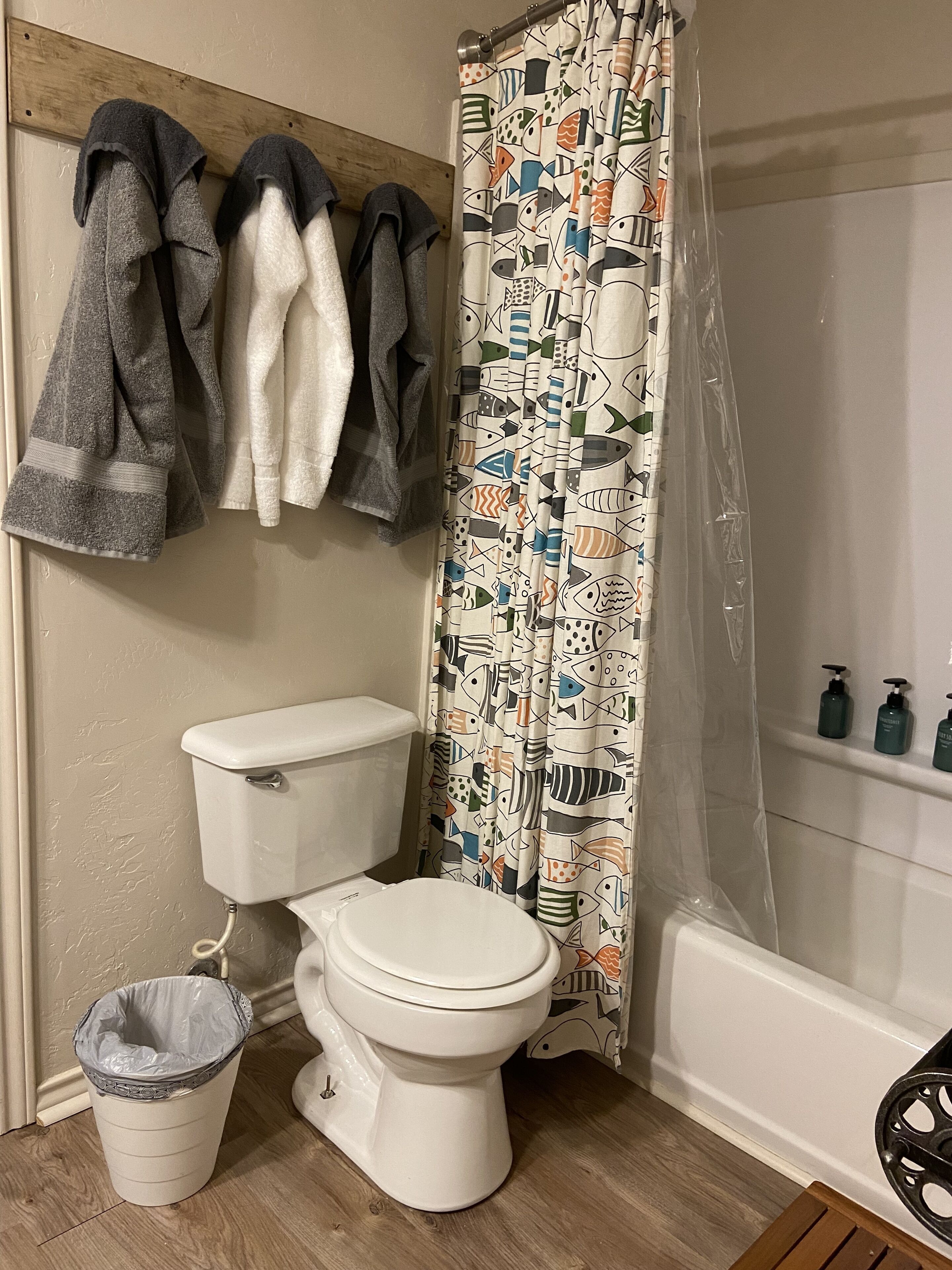 Reel Inn and Lodge
