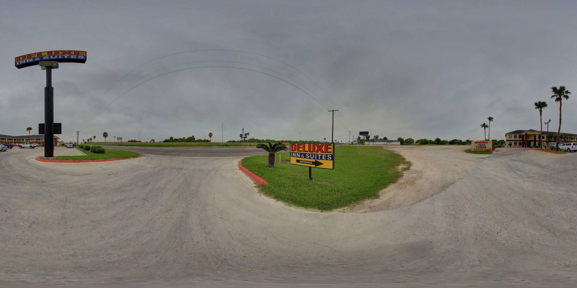 Deluxe Inn & Suites Raymondville