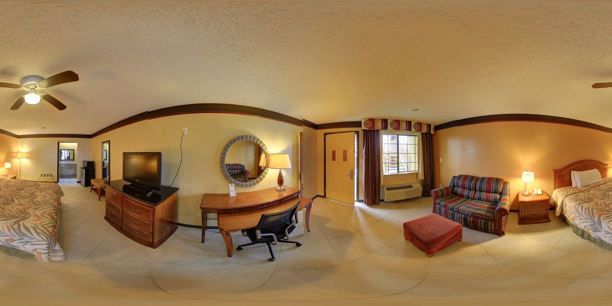 Deluxe Inn & Suites Raymondville