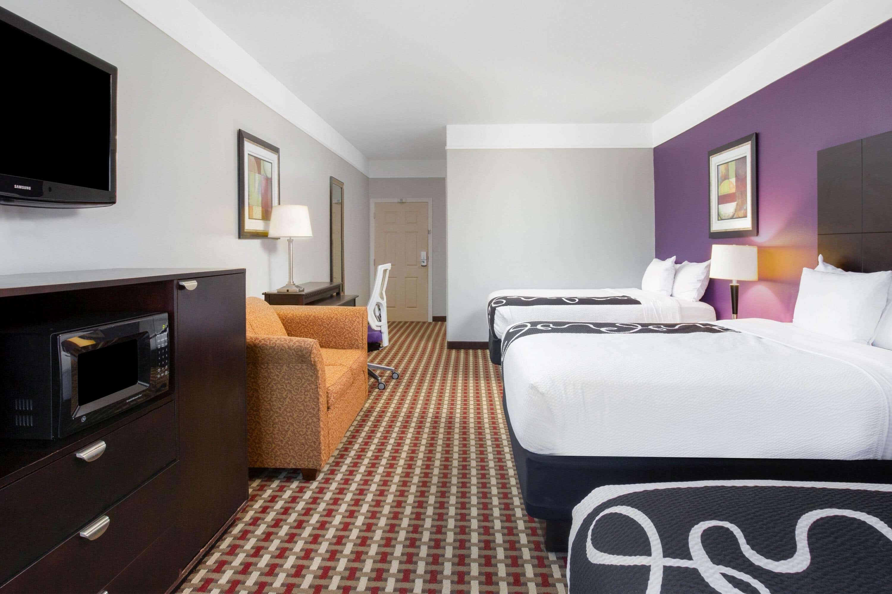 La Quinta Inn & Suites by Wyndham Raymondville
