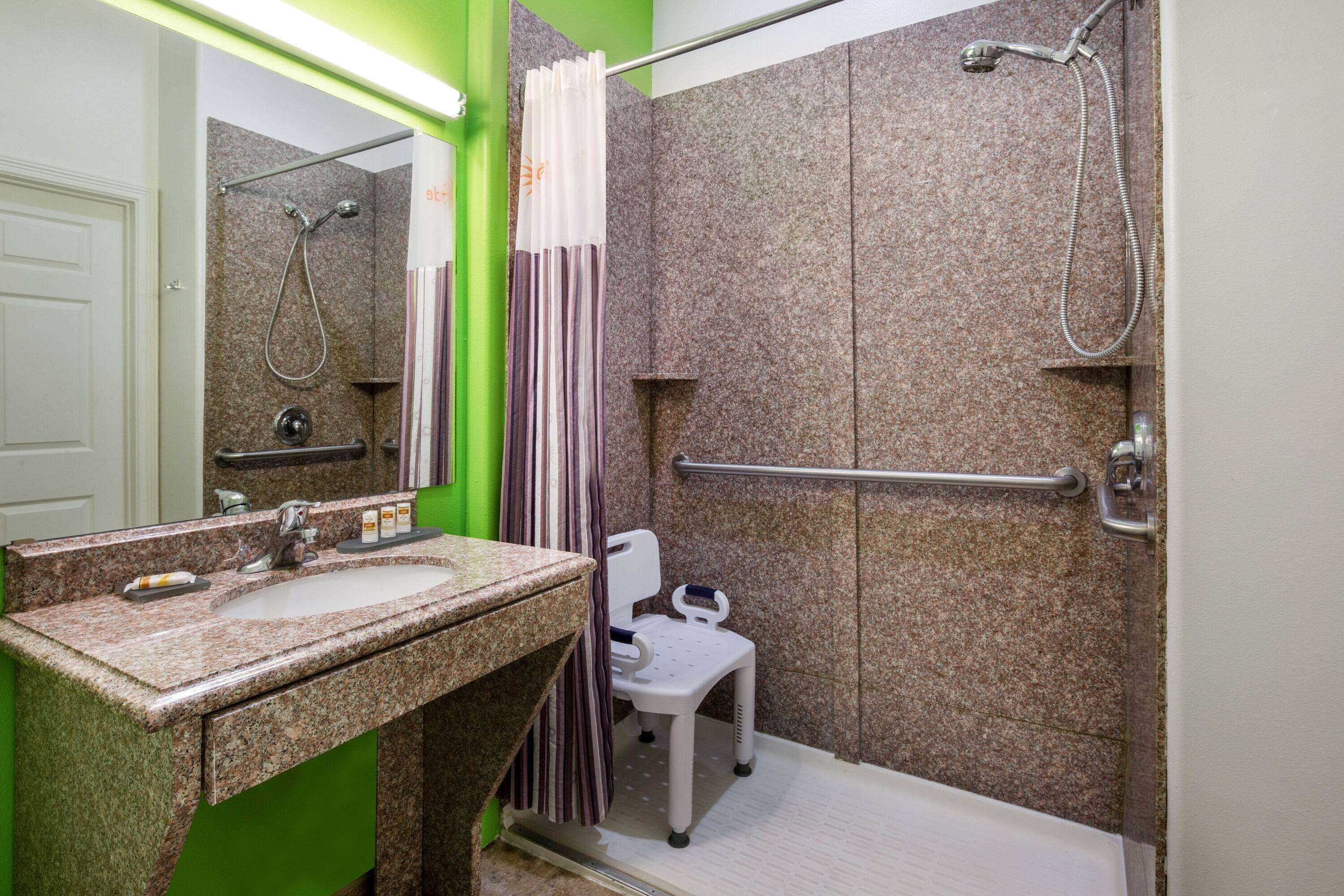 La Quinta Inn & Suites by Wyndham Raymondville